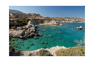 Kste bei Amopi - Karpathos - Amopi ist eine traumhafte Region zum Schnorcheln. Im Windschutz der Berge sind die Wellen hier sehr klein.